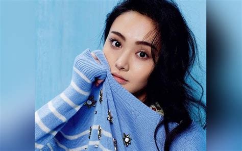 prada chinese actress surrogacy|chinese actress Prada.